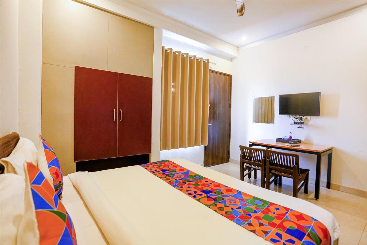 Fabhotel Novel Suites - Nr Yashobhoomi Convention Centre Nova Deli Exterior foto