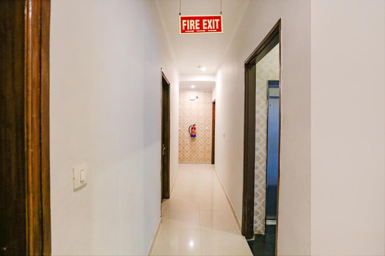 Fabhotel Novel Suites - Nr Yashobhoomi Convention Centre Nova Deli Exterior foto